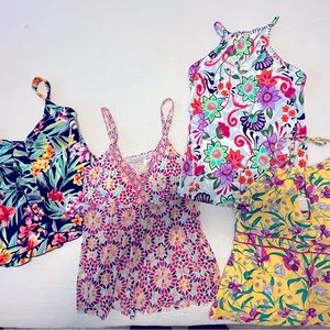 LOT of 5 NOW!! High quality tankini tops. With black bottom you have many suits!